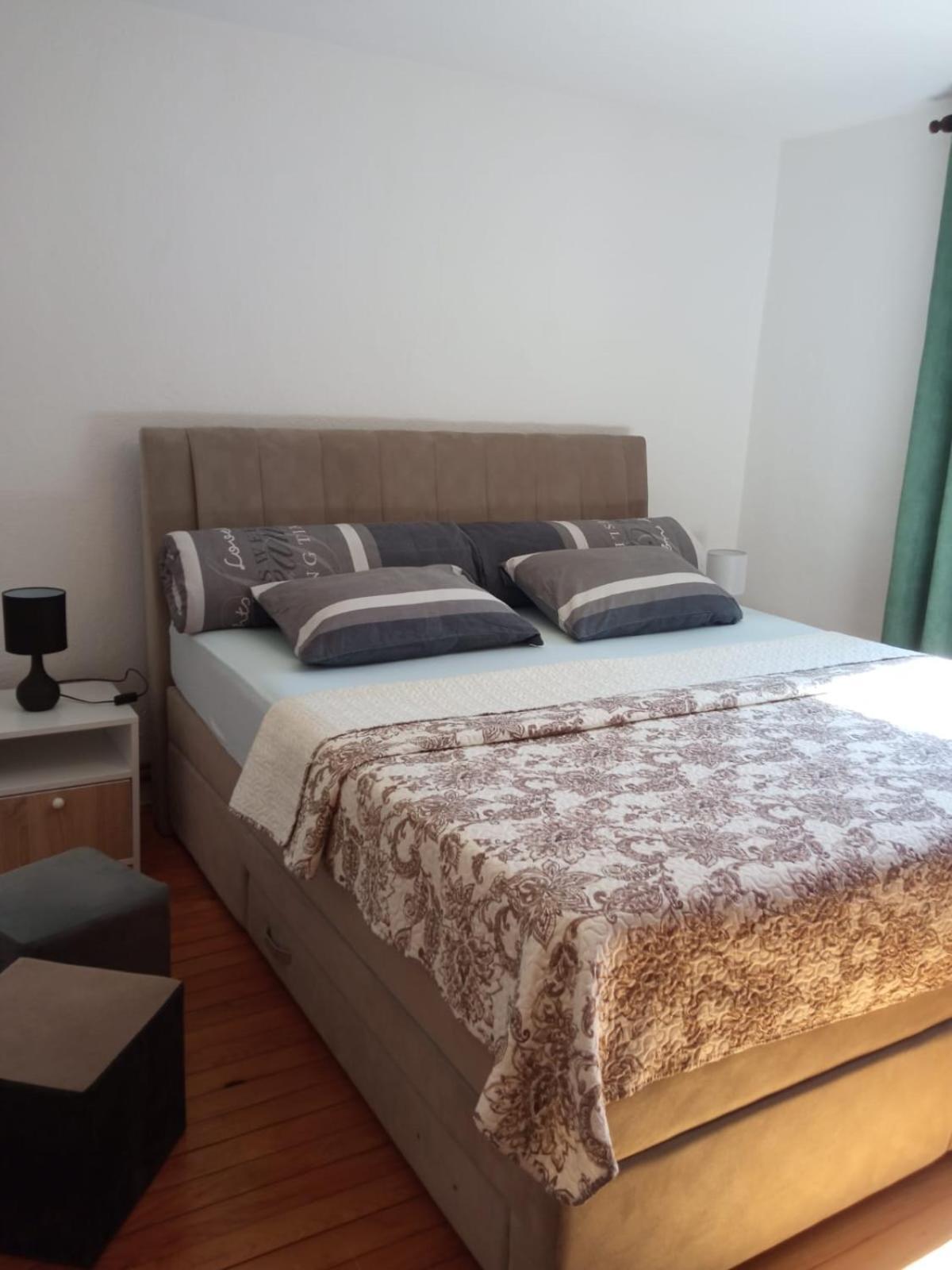 Apartman "Em" Bihać Εξωτερικό φωτογραφία