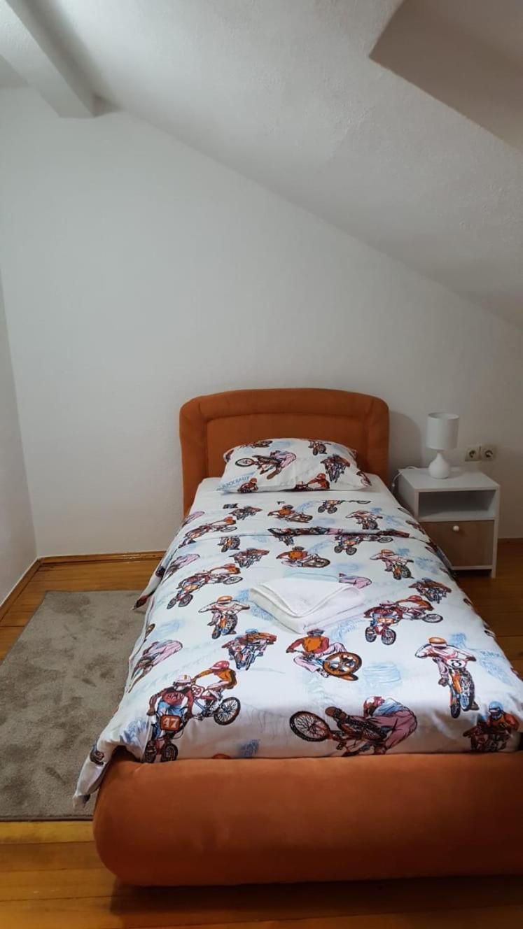 Apartman "Em" Bihać Εξωτερικό φωτογραφία
